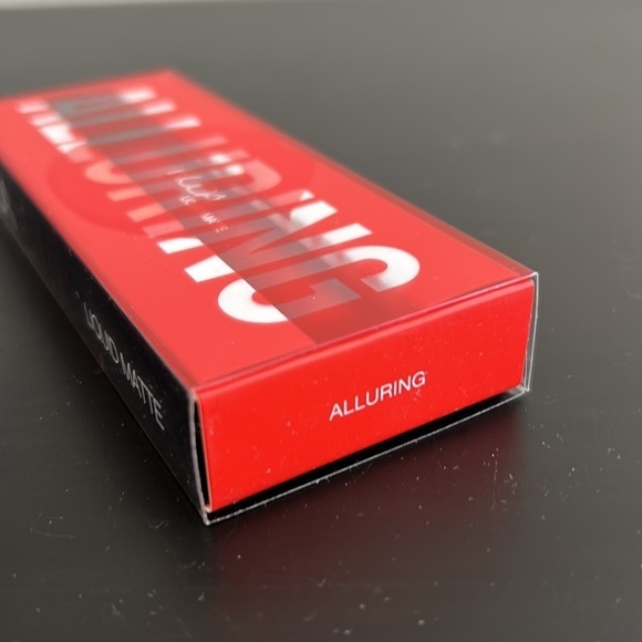 NEW Huda Beauty Matte Lipstick Alluring Orange  Red NIB 2/$20 - Picture 3 of 3